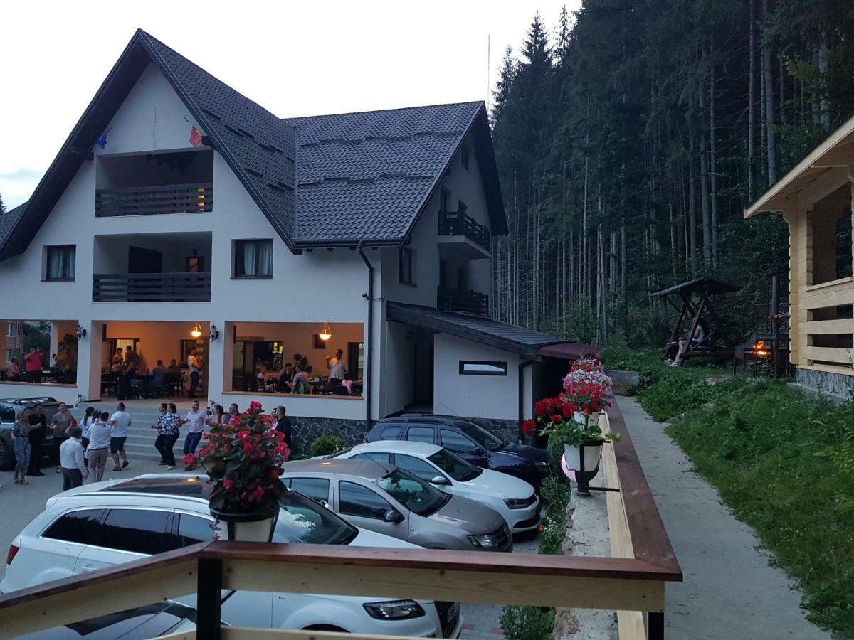 Perla Padurii Hotel Valea Mare  Ngoại thất bức ảnh